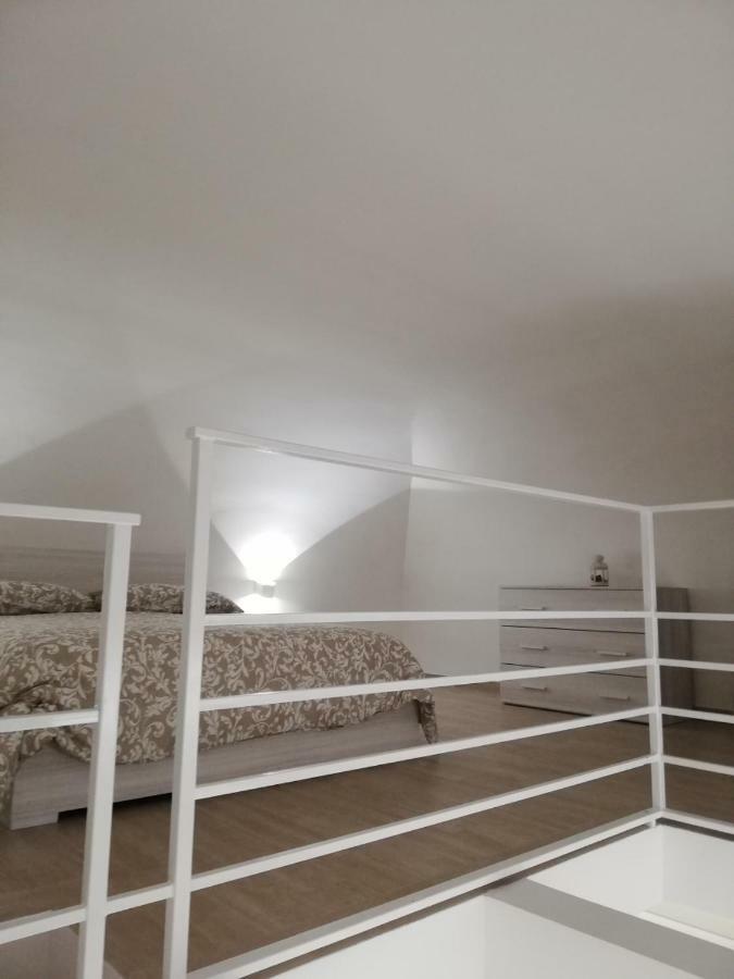 Marco' Chiaia Apartment